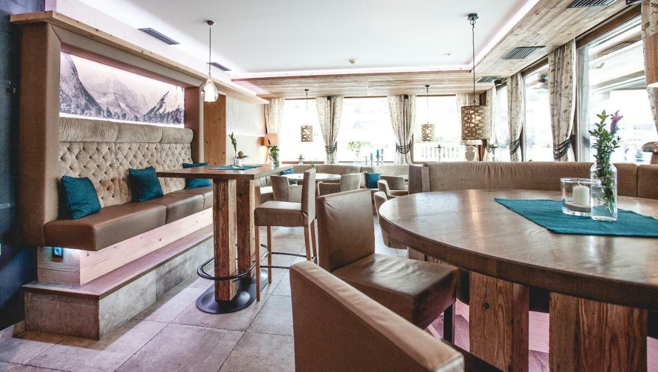 Gasthof Schmalzerhof Weer Bagian luar foto